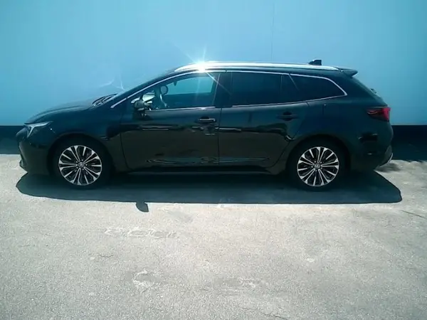 COROLLA TS